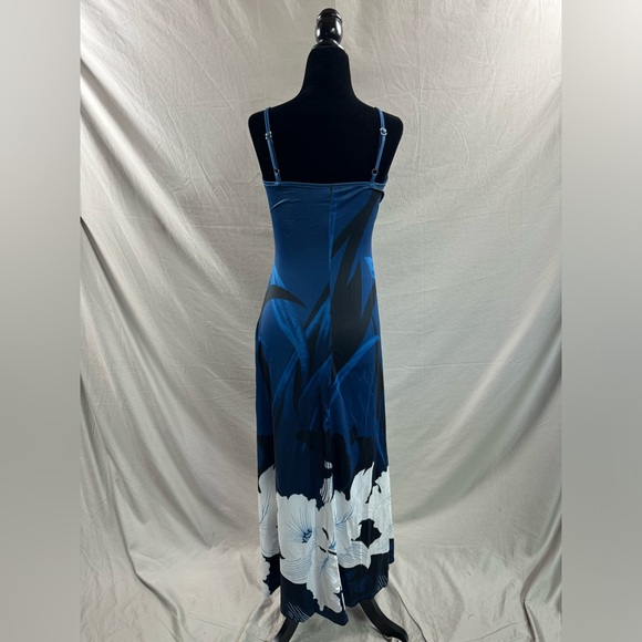 Blue Floral Print Cami Maxi Dress - Picture 9 of 9